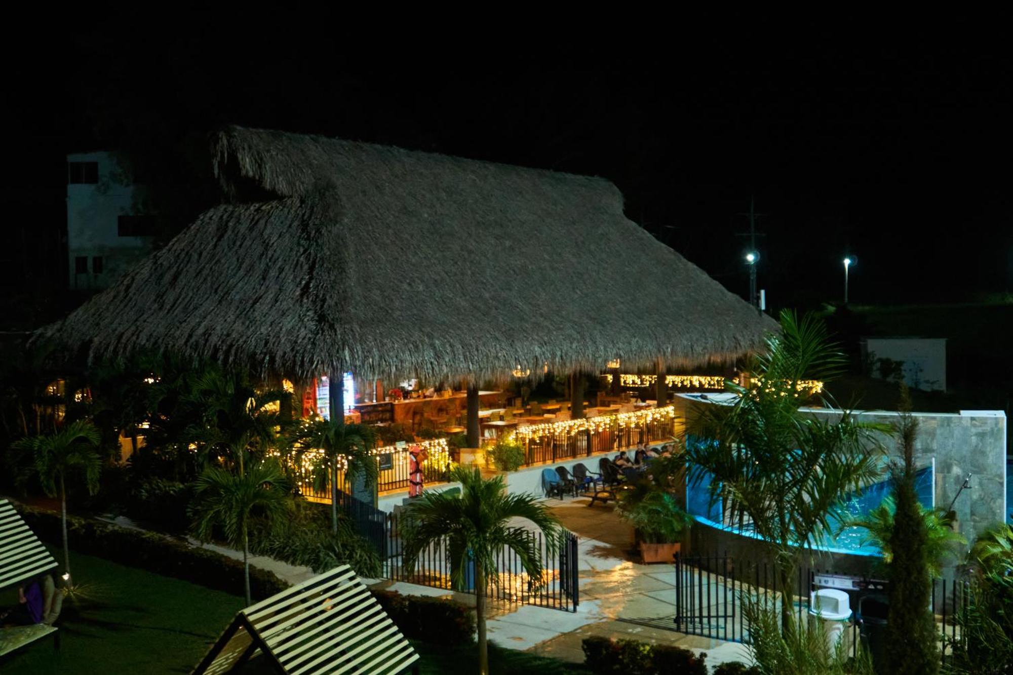 Hotel Arboreo Doradal Exteriör bild